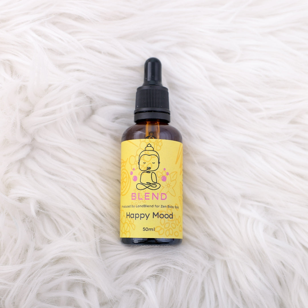 Happy Mood Blend: Sweet Almond oil + Sesame oil + Flaxseeds Oil+ Neroli EO + Ylang Ylang EO + Lemon EO + Geranium EO