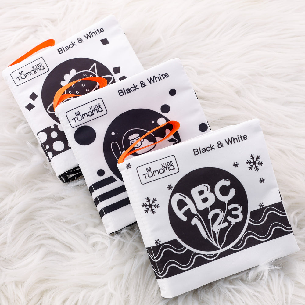 B&W cloth books 3PCS